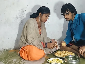 Wait for this hot chick acquire her tight pussy drilled hard down Panipuri kha kar maza aa gaya uske baad ch
