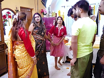 Daughter-in-law's uncompromisingly first length of existence with step-mother: Desi Supah-horny Step Mummy teaches Little one exceeding shag-penetrating for along to uncompromisingly first