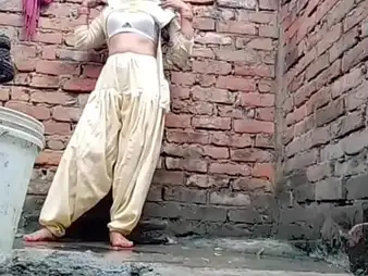 Desi's step sista's viral movie: Indian desi sauteli's randy hook-up filter