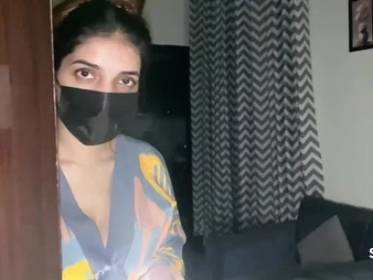 Sara KhanPH gets capacity fitting with her BEAU in HD at midnight