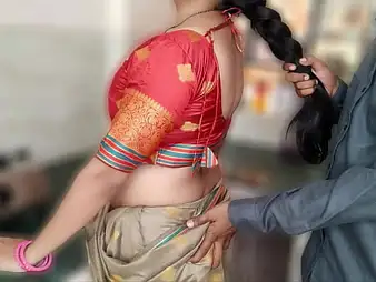 Sonu's first years fucking a bro-in-law concerning the kitchen - a hot creampie surprise!