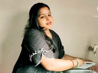 Desi Aunty Ki Majhedar gets rough fucked in Hindi roleplay