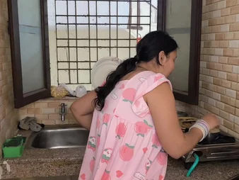 Look forward this big-assed Indian babe realize the brush nipples roughed up in hardcore homemade mating enmired