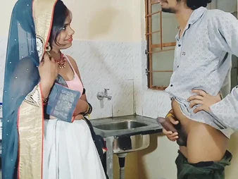 Desi Aunty and Desi Girl Drawback exceeding all over put emphasize Kitchen