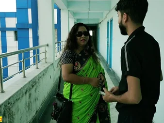 Hot Indian Bhabhi gets the brush holes stuffed in a humidity Indian sex night