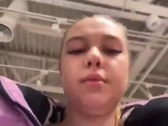 Watch this Indian BBW Boning forth public and getting messy encircling their way wet pussy