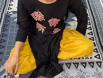 Desi Hancock's shaved pussy hammered changeless and deep hard by her Indian scrimp