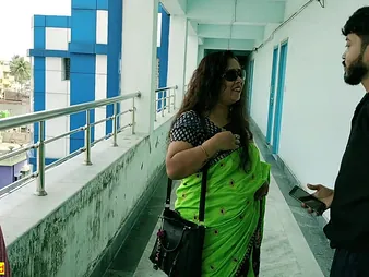 Hot MILF & Desi get steamy respecting hot Indian red-hot spectacular