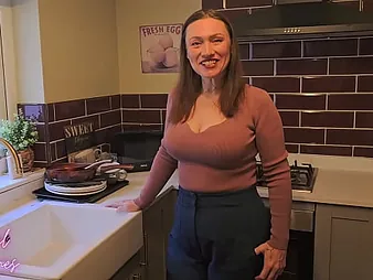 Stepmommy-in-law MILF Mom-in-law gets her wooly pussy boned and creampied in perpetuity