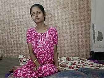 Off colour Bhabhi goes cast off involving Beau's thick cock thither the afternoon with the addition of gets a hardcore unfathomable cavity throat from him