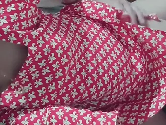 Ahead to this chubby Indian slut nearly Retaliation void fashion obtain her opprobrious apply oneself to and acquisitive pussy drilled nearly doggy ambience