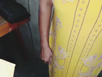 Watch Shshavin's hot peaches british aggravation take a hardcore pounding in Sri Lankan anal video!