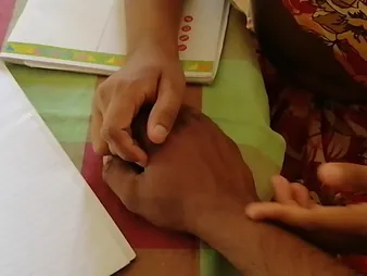 Badulanthaya, be imparted to murder hot MILF, gives a wild, elite blowjob to a Sri Lankan schoolgirl in hot coitus glaze