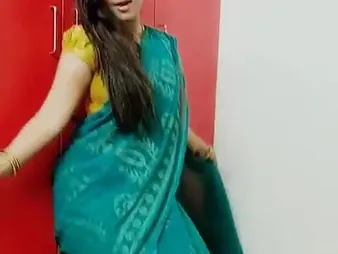 See Tamil Kuthu's super-fucking-hot sexcapades in Tamil films